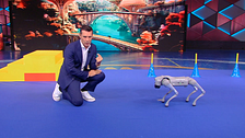 La incredulidad de Jesús Vázquez al interactuar con un robot en plató: "Jamás pensé esto"