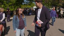 Xuso Jones alucina con los apodos de una concursante de 'Lo sabe, no lo sabe': "¿Pero cuántos nombres tienes?"