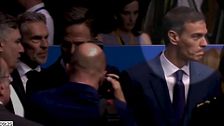 El lenguaje no verbal de Pedro Sánchez en la cumbre de la OTAN: “Se siente incómodo e intimidado”