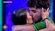 Manuel González y Gabriella Hahlingag se reconcilian con un apasionado beso: "No lo quiero dejar ir"
