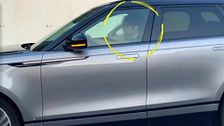 Exclusiva | Las imágenes del rostro de Cayetano Rivera antes de abandonar Sevilla: "Se le ve abatido"