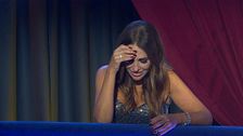 Paula Echevarría presta su móvil a Dani para que mande un mensaje y llega respuesta de Risto "Creo que te has confundido"
