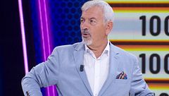 Carlos Sobera alucina con una respuesta sobre él de uno de los familiares del concursante: "¿Quién ha sido?"