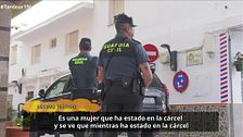 Una vecina de la presunta autora intelectual del secuestro y violación a una joven en Almería: "Le raparon la cabeza"