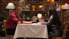 Un soltero alucina con Teresita, la creadora del ‘electro dance sensual’, en ‘First Dates’: “No la he visto en mi vida, es una friki total”