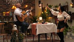 Un soltero convierte el restaurante de 'First dates' en un tablao flamenco: así ha sido su espectacular actuación