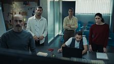 El equipo se da cuenta de que dos desapariciones pueden estar relacionadas: “No puede ser casualidad”