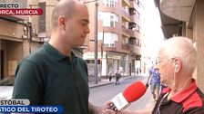 Un testigo que vivió en primera persona el tiroteo, presuntamente entre clanes, en Lorca: ''Disparó tres veces''