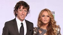 Exclusiva 'Fiesta' | La resolución judicial de la guerra abierta entre Colate y Paulina Rubio por su hijo