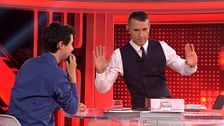 El banquero llama inesperadamente justo antes de abrir la última caja para hacer una oferta final a Sete