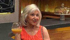 Una soltera de Mallorca se declara en ‘First Dates’ fan absoluta de la monarquía y del rey Juan Carlos: “Estaba enamoradísima”