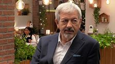 Carlos Sobera se queda perplejo en 'First Dates' al escuchar con cuántas personas ha mantenido relaciones un soltero: “¿Perdona?”