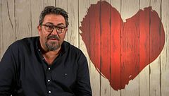 Un soltero de 'First Dates' hace una petición en caso de que Isabel Díaz Ayuso vaya al programa: "Soy el primer candidato"