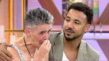 El emotivo reencuentro de un refugiado saharaui con su familia de acogida española: “Nunca me olvidé de vosotros”