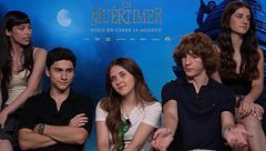 El reparto juvenil de 'Los Muértimer' reflexiona sobre la relación padres-hijos