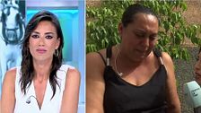 Patricia Pardo corta la conexión con la madre del joven asesinado en Málaga ante su desgarrador llanto: "Así no está en condiciones de hablar"