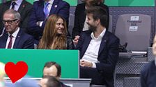 La relación entre Shakira y Gerard Piqué, la loba global y el central que la lio fuera del área
