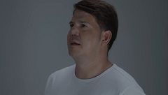 Lucas se somete a la terapia de 'Me quedo conmigo', muy pronto en Mediaset Infinity