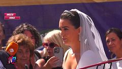 La espectacular llegada de Bárbara Mirjan a la iglesia: en coche de caballos y del brazo de su padre