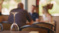 Uno de los diez fugitivos más buscados da la cara en 'Territorio Pampliega' y rompe su silencio, entre lágrimas: "Quieren acabar con mi vida"