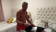 La reacción de Kike Calleja al reencontrarse con su maleta: "Es lo que más ilusión me hace recuperar"