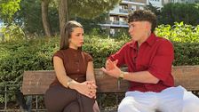 Claudia le explica a Marc su enfado por la cita sensual con Marta: “Es demasiado rápido”