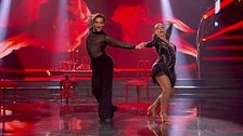 Anabel Pantoja y Álvaro Cuenca bailan chachachá