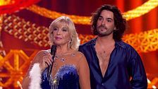 Bárbara Rey decepciona al jurado bailando foxtrot: "Nos puedes dar más"