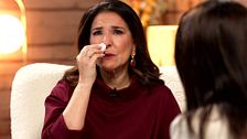 La Ordenatriz rompe a llorar al recordar la muerte de su padre: "Creía que le quería menos"