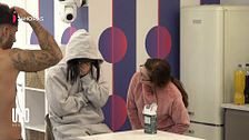 Joon Choi se pone una peluca y hace creer a sus compañeros que una mujer se ha colado en la casita de 'Uno de GH20'