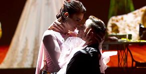 Blanca Romero y Edgar Sztuce bailan foxtrot