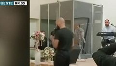 El cambio radical de Dani Alves: de futbolista a predicador en una iglesia de Girona