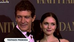 Un testigo de la cena previa a la boda de la hija de Antonio Banderas desvela todos los detalles: “Se abrazaron muy cariñosos”