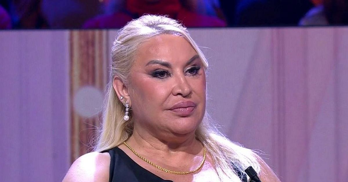 ¡De viernes!: Raquel Mosquera, preocupada y sin información sobre su  marido, detenido en Francia: "No sé en qué prisión está" Video | Mediaset  Infinity