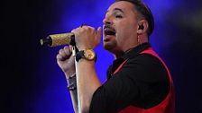 El llamativo título de la primera canción de Andy en solitario: "Podría ser un Shakirazo"