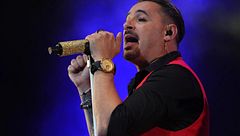 El llamativo título de la primera canción de Andy en solitario: "Podría ser un Shakirazo"