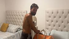 Alejandro Albalá revela los secretos que esconde su maleta de 'Supervivientes All Stars': ''He traído dos, por si acaso''