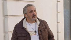 Un frutero destapa la realidad del trabajo en los mercadillos en 'Lo sabe, no lo sabe': "Hace 32 años que lo hago"