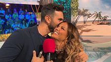Suso invita a Marta López a su boda ante nuestra cámara