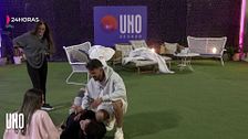 Un divertido baile de Daniella y Gustavo acaba en drama en 'Uno de GH20': “Menudo codazo”