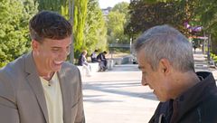 Xuso Jones busca el apoyo de su equipo de 'Lo sabe, no lo sabe' tras soltar uno de sus míticos chistes: "¿Ha sido tan malo?"