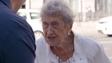Una mujer de 98 años deja totalmente emocionado a Xuso Jones con su lección de vida: "Se me acaba de derretir el corazón"