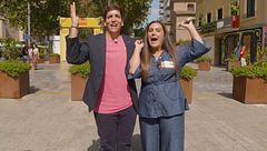 El equipo de 'Lo sabe, no lo sabe' no puede rechazar la invitación de una concursante al ganar 9.000 euros: "Venís todos"