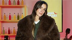 Las críticas a María Pombo por su nueva colección de ropa