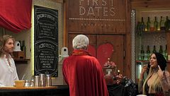 Una soltera intenta ligar con Matías Roure antes de su cita: ‘la novia de Chucky’ pone a temblar el especial de Halloween en ‘First Dates’