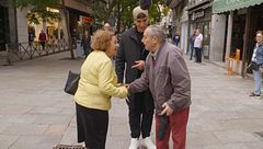 ¡Lo nunca visto en ‘Lo sabe, no lo sabe’! Un vecino de Alcorcón vuelve ser elegido por una concursante