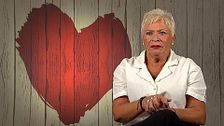 Una soltera de 'First Dates desvela su técnica infalible contra “mentirosos”: "Eso no es legal”