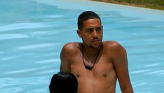 Gilbert desvela en 'La isla de las tentaciones 9' el verdadero motivo por el que Claudia y su madre no se llevan bien: “Pasó algo bastante gordo”