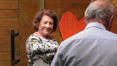 Una soltera de 'First Dates' no se corta y le lanza un zasca a su cita al verle mover el esqueleto: "Tú no bailas, tú..."