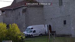 Exclusiva 'Código 10' | Captamos a la Guardia Civil incautando obras del convento de Orduña tras la detención de la exabadesa de Belorado
